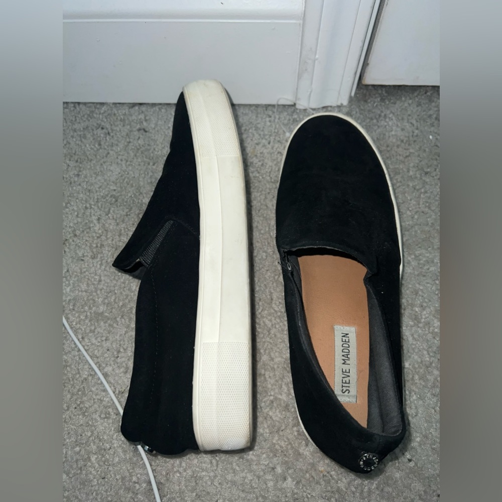 Steve Madden Gills